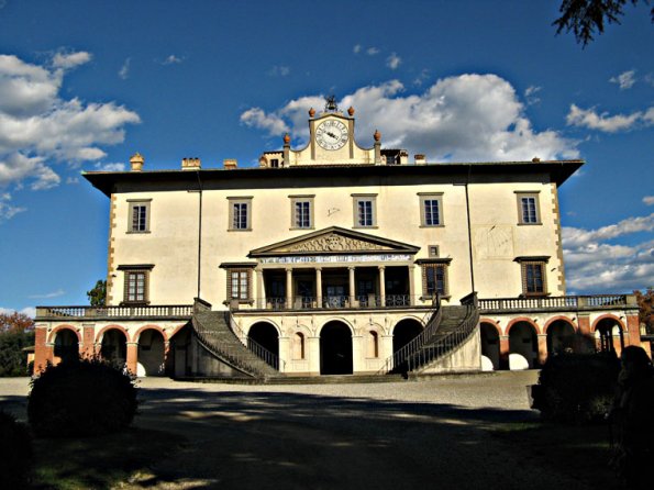 villa_poggio_a__caiano7