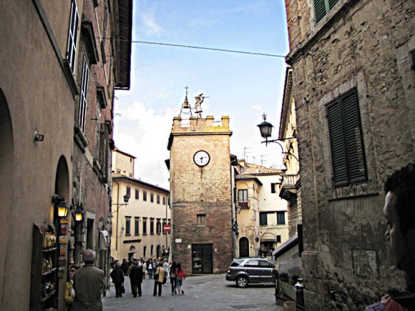 montepulciano24